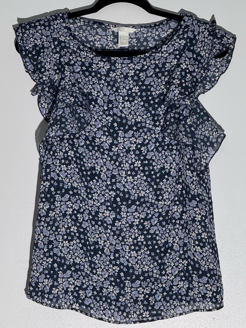 H&M Tiered Flutter Sleeve Pullover Chiffon Top Blouse Blue Floral 2